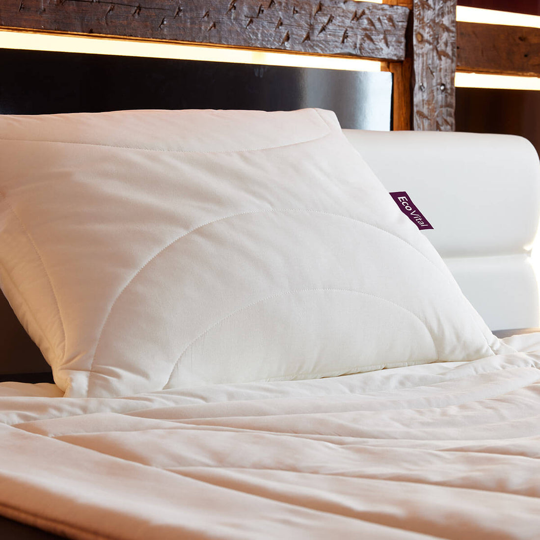 ECO Vital Classic pillow including inner cover