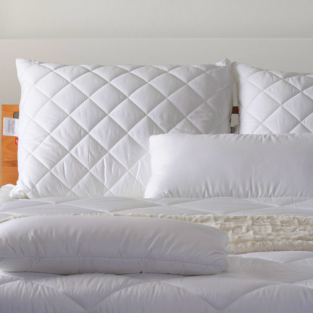 Cushion PREMIUM SATIN Loft smooth - with inner cushion